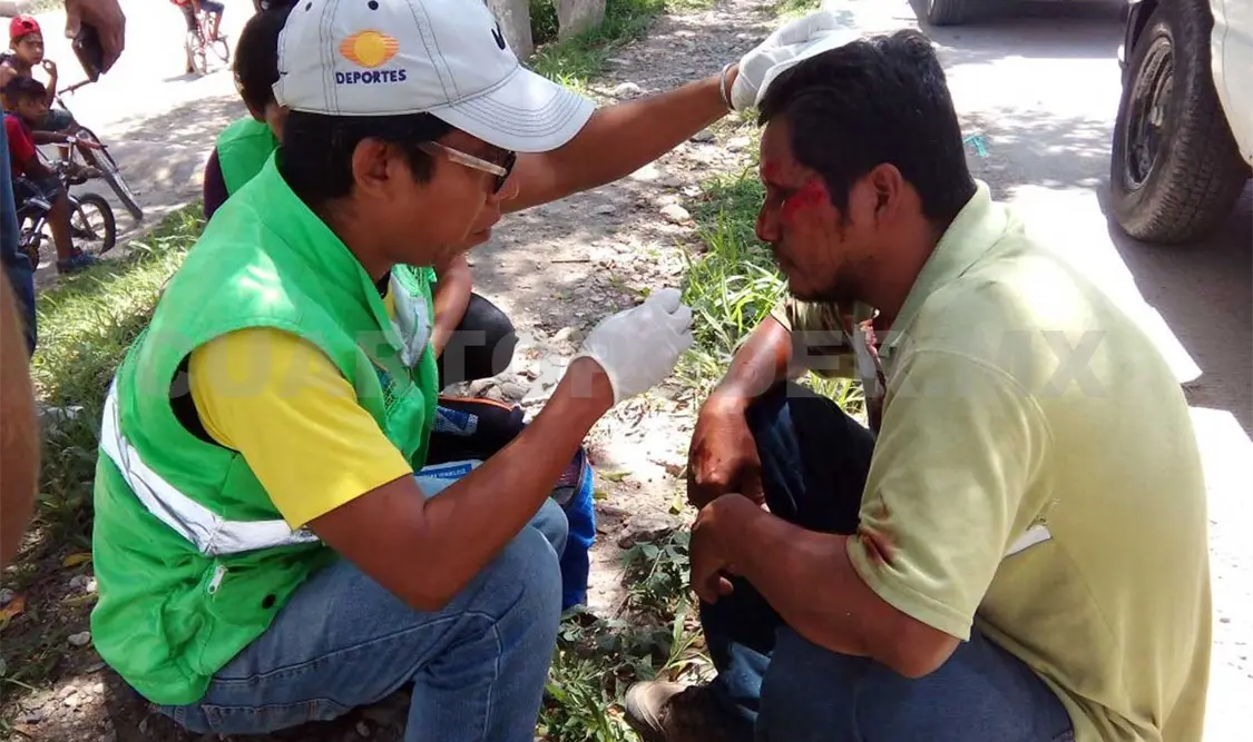Embisten a ciclista