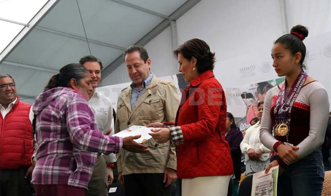 Vivienda y educación, prioridades: Robles