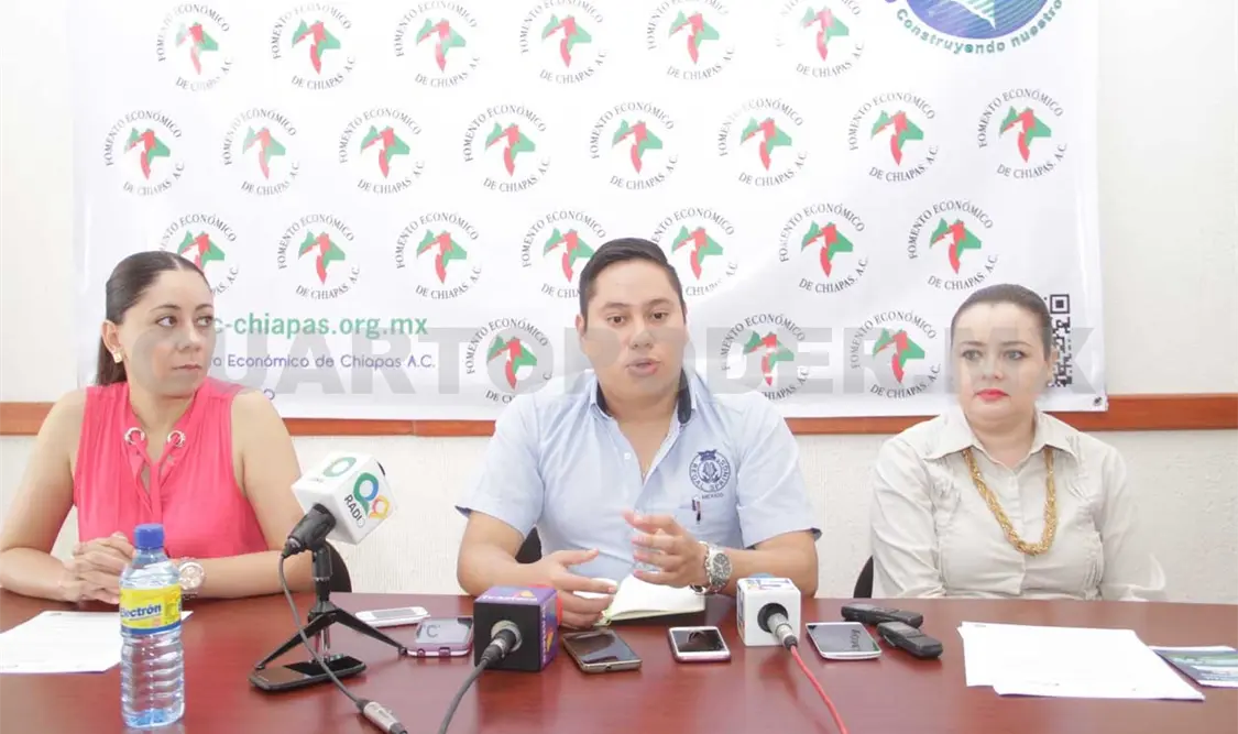 Ofrecen distintivo a empresarios