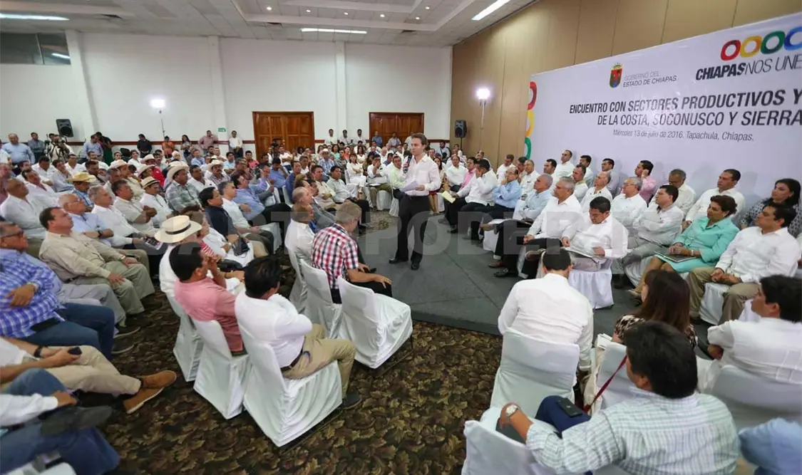 Velasco anuncia 350 mdp para sectores afectados por bloqueos