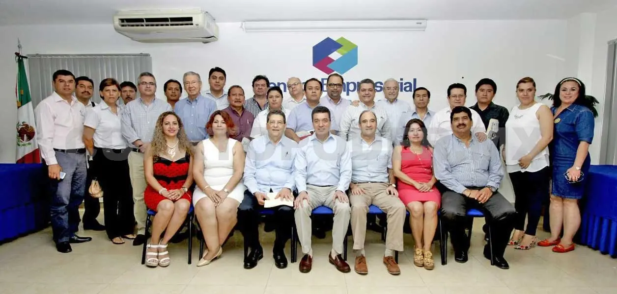 Visita Rutilio Escandón Centro Empresarial