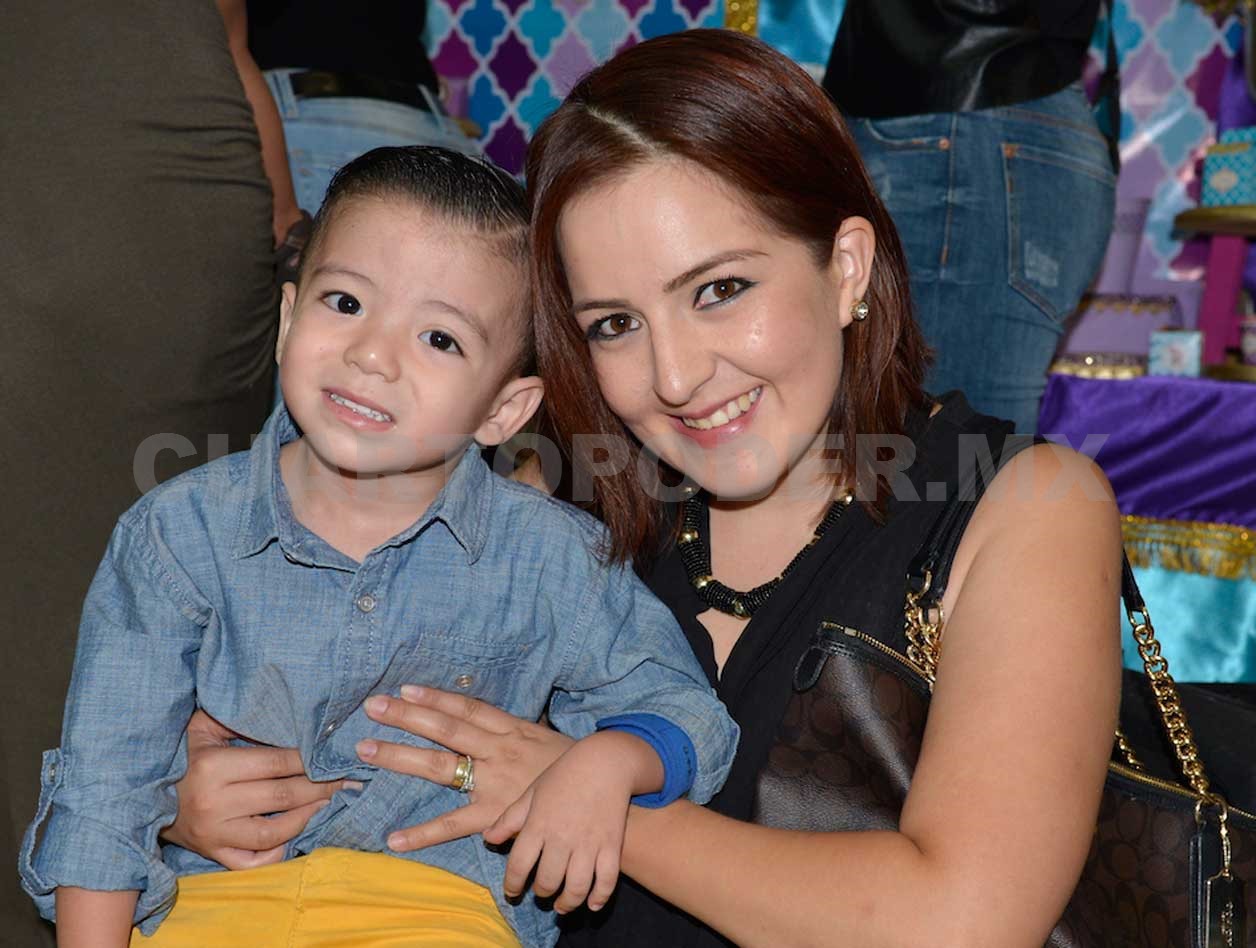 Celebran un añito más de Julissa