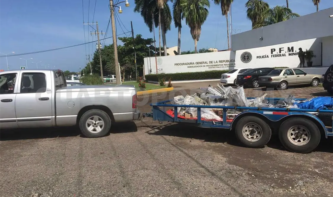 Traía cocaína entre máquinas de costura