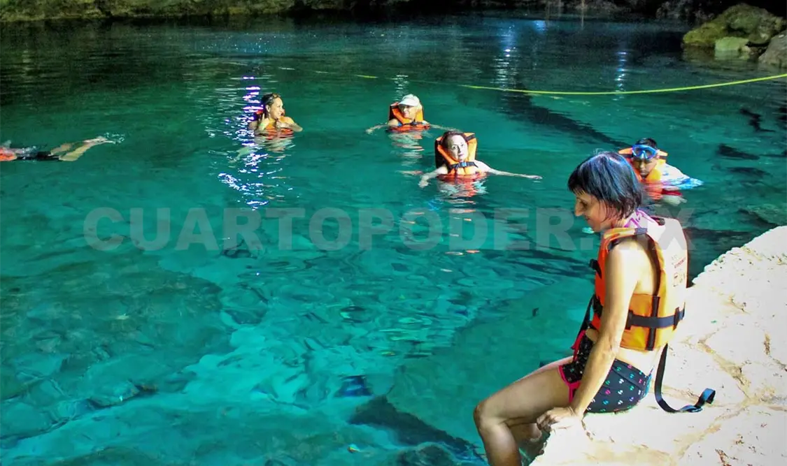 Parque ecológico con cavernas y cenotes