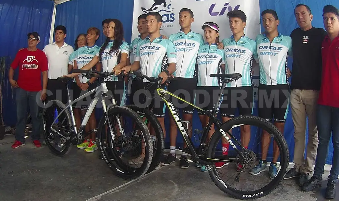 Orcas-Giant sube al pódium en evento