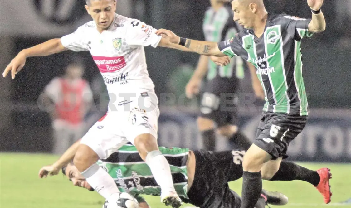 Jaguares empata a uno en Copa MX