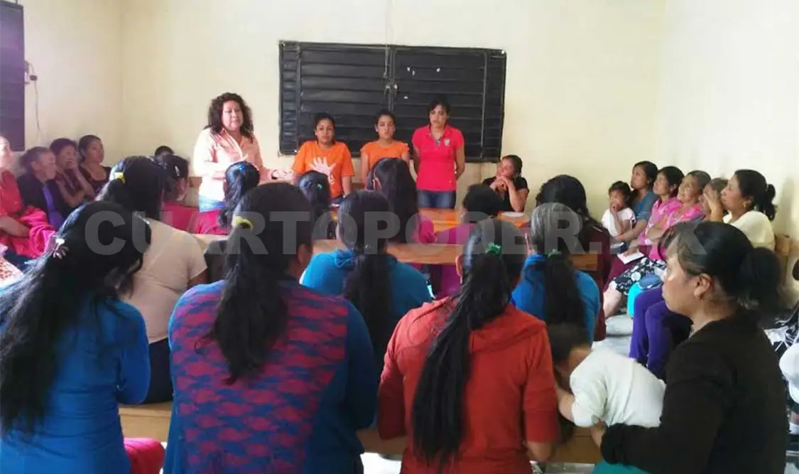 Informan sobre derechos de las mujeres