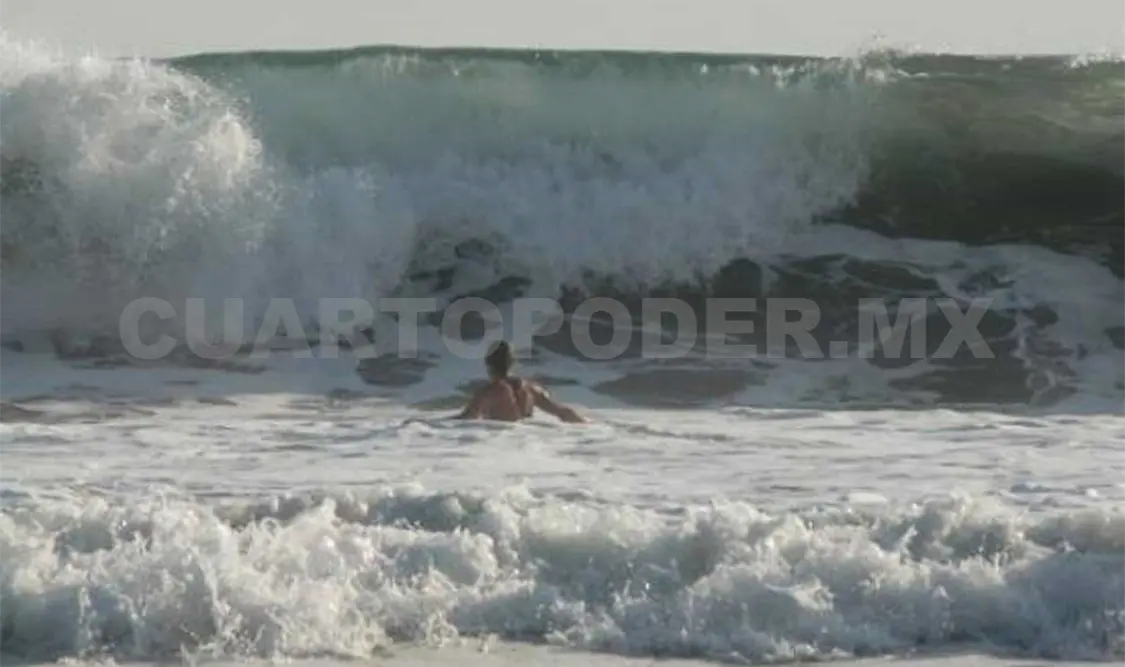 Turista fallece tras ser arrastrado por el mar