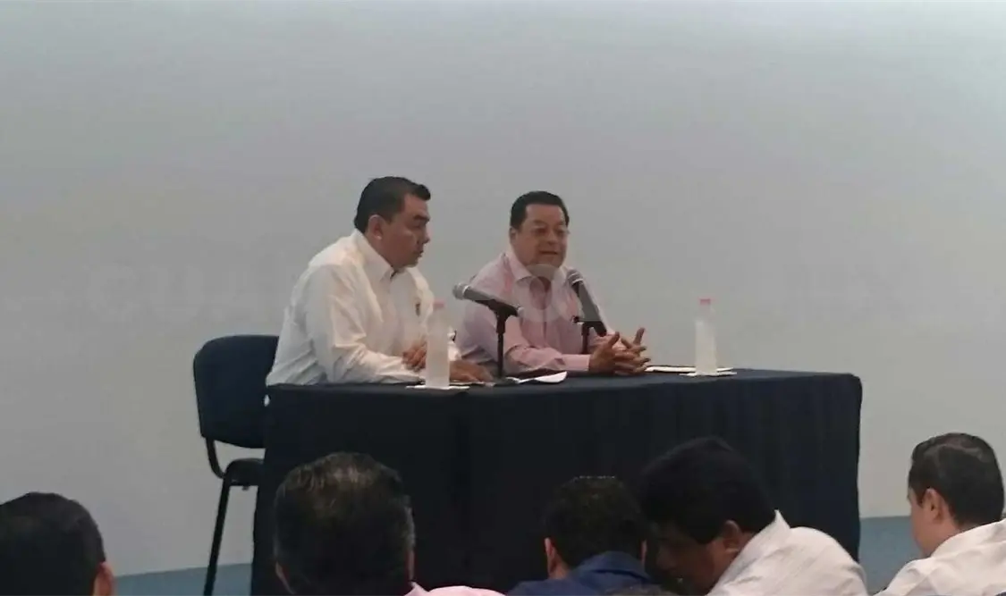 Asume rectoría Rodolfo Calvo Fonseca