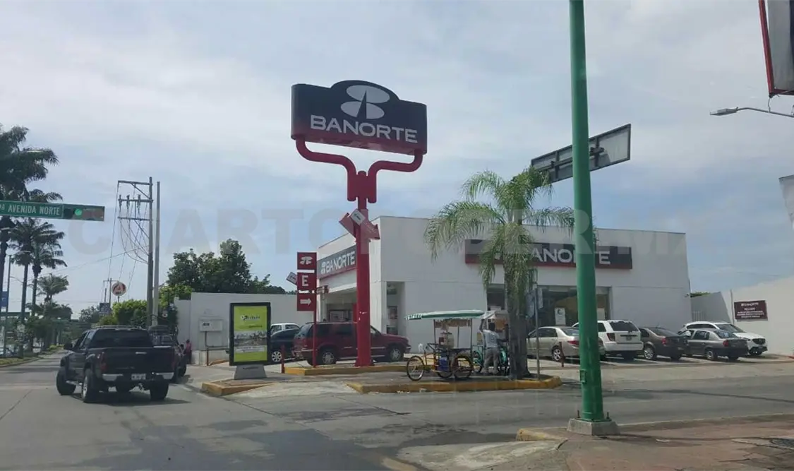 Asaltante arrebató a mujer 34 mil pesos