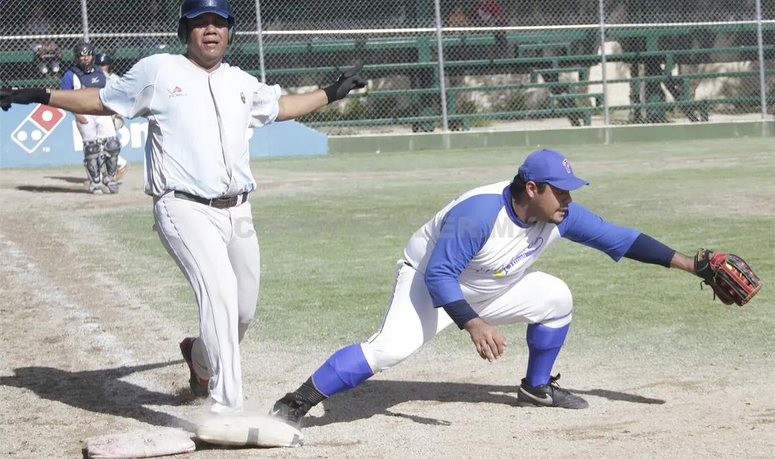 Las acciones de la fecha 22 del certamen se desarrollaron en el campo de pelota suave de Caña Hueca a partir de las 8 de la mañana. Guillermo Ramos / CP