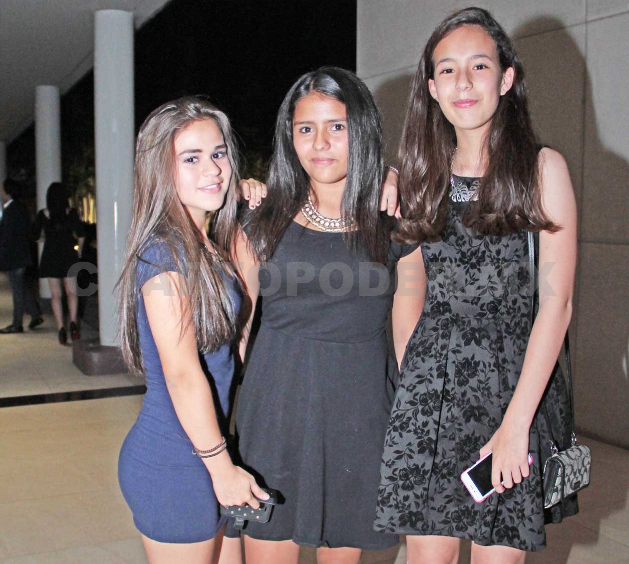 Grandiosa fiesta para Montserrat