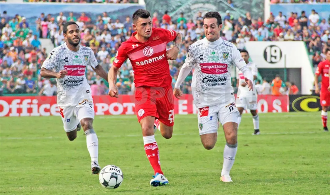 Triunfo de Jaguares 1-0 sobre Toluca