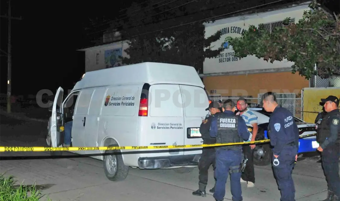 Asesinan a sujeto en la vía pública, fue degollado