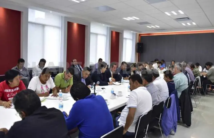 Prevén diálogo de la CNTE con legisladores