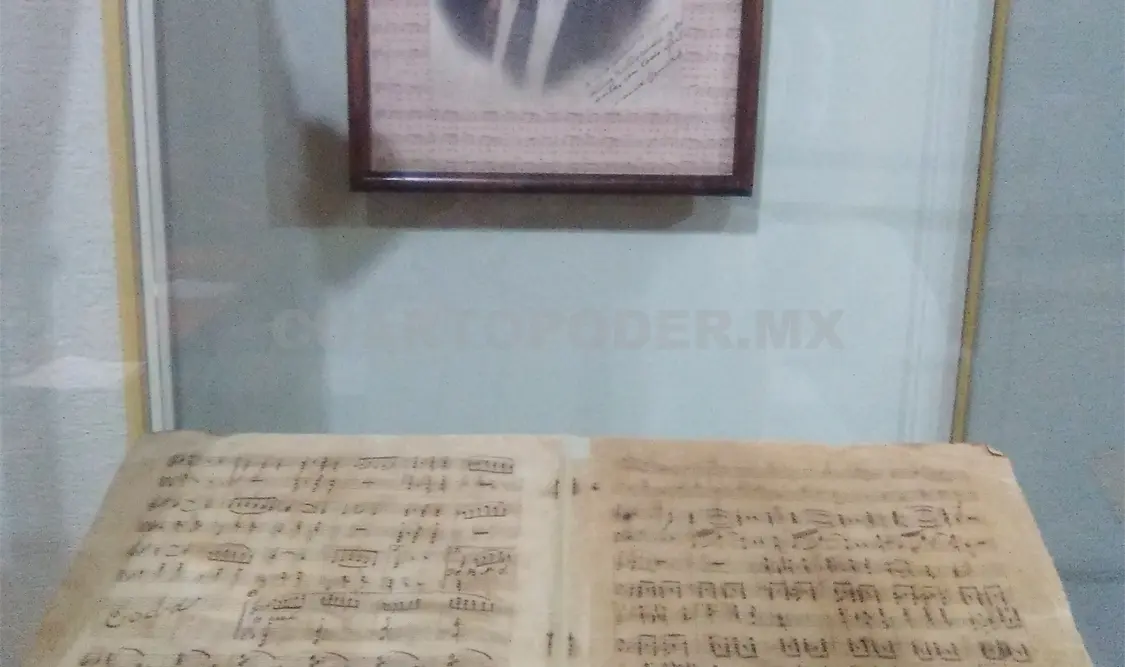 El vals fue compuesto para su interpretación en piano. Diana Ramírez / CP.