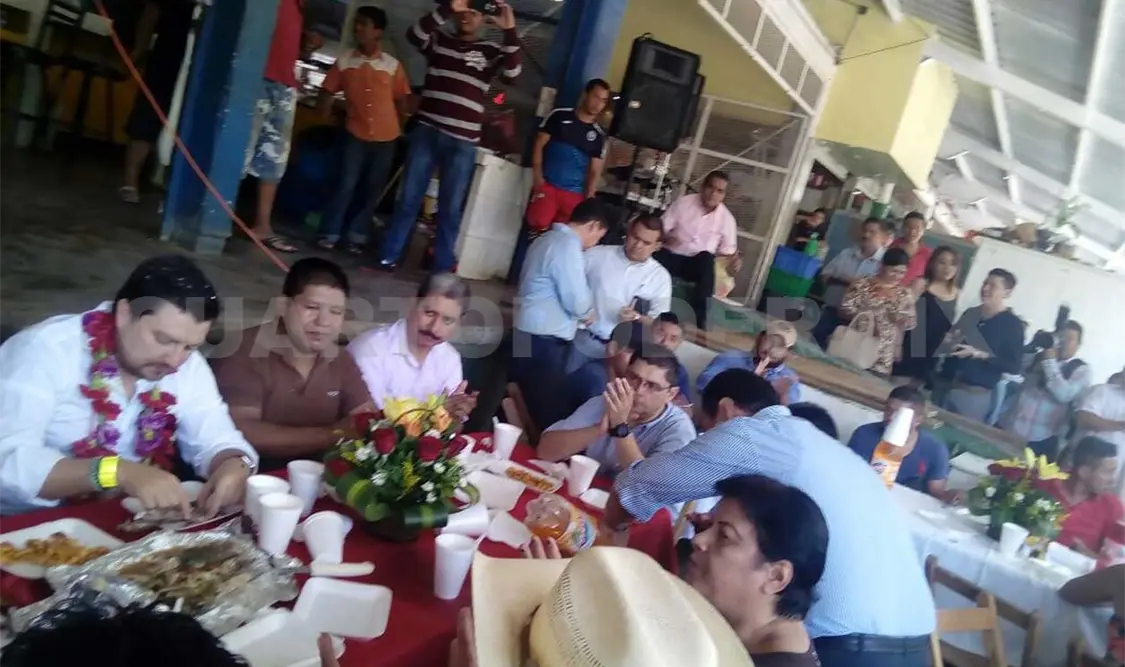Respalda Javín Guzmán condonación a comerciantes
