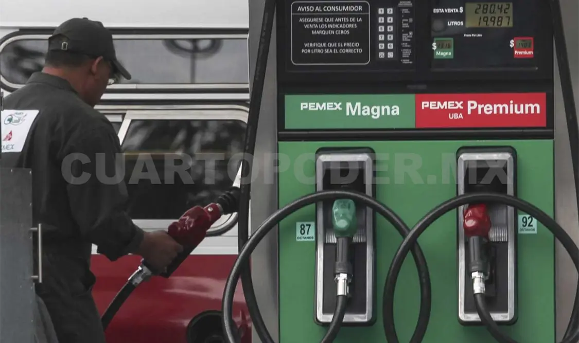 La gasolina no podrá incrementar su precio más allá de 13.98 pesos, dijo Ceja García. Agencias