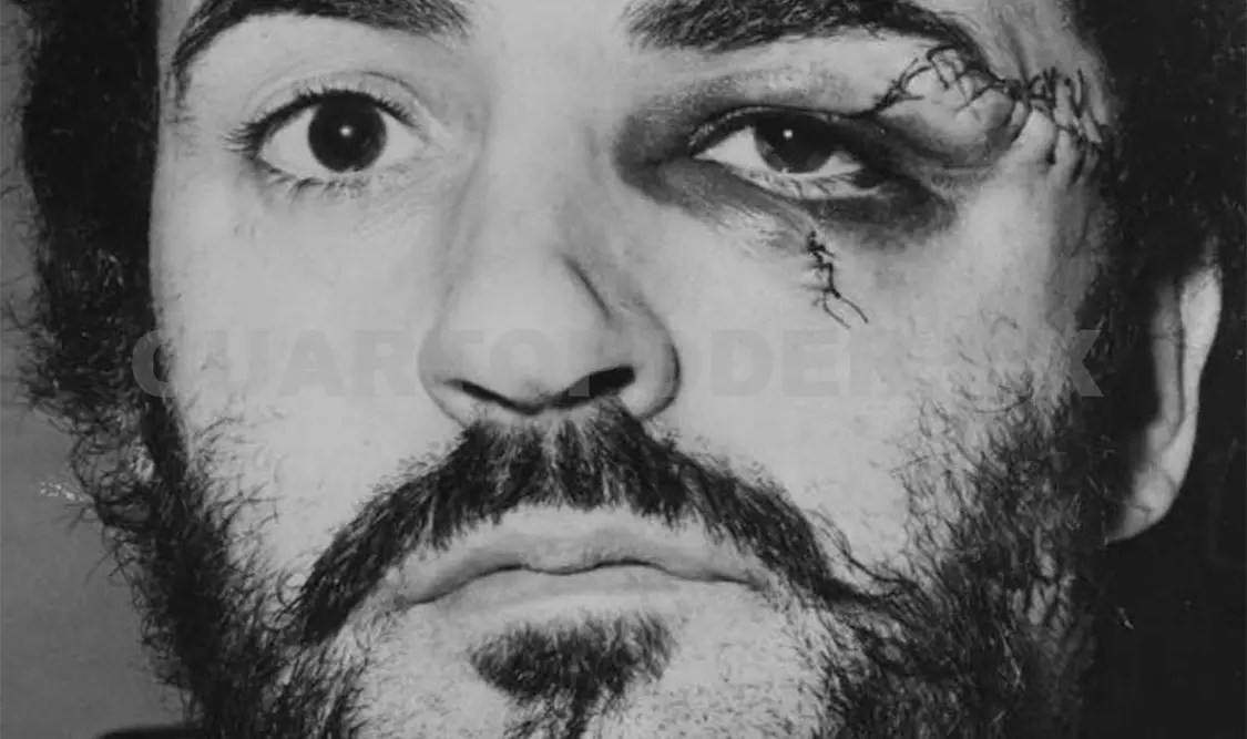 Peter William Sutcliffe es un asesino en serie británico, que operó entre finales de los años setenta y principios de los ochenta del siglo XX, esencialmente en el condado de Yorkshire. Su modus operandi incluía mutilaciones abdominales y genitales, y extracción de órganos, lo que le valió el apodo de El destripador de Yorkshire.