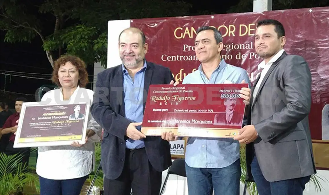 Durante la entrega del premio en Cintalapa de Figueroa. Cortesía