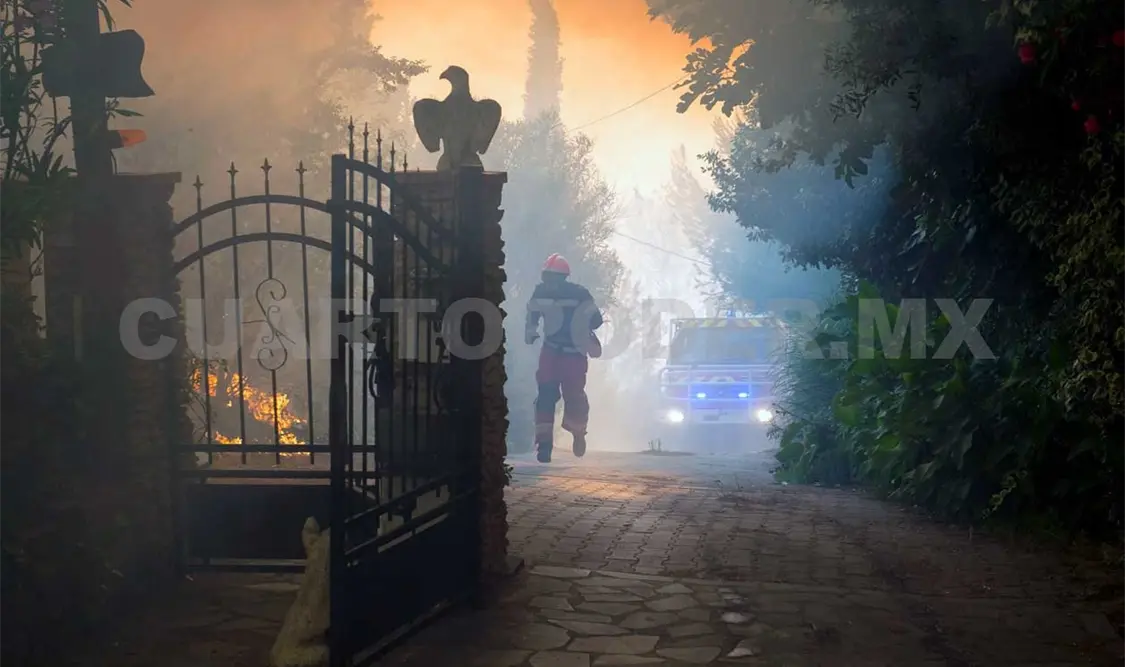 Mil evacuados por incendio
