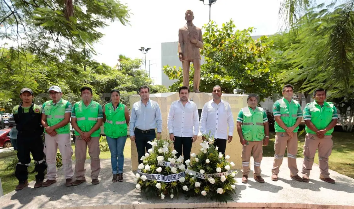 Conmemoran Aniversario de la capital del estado