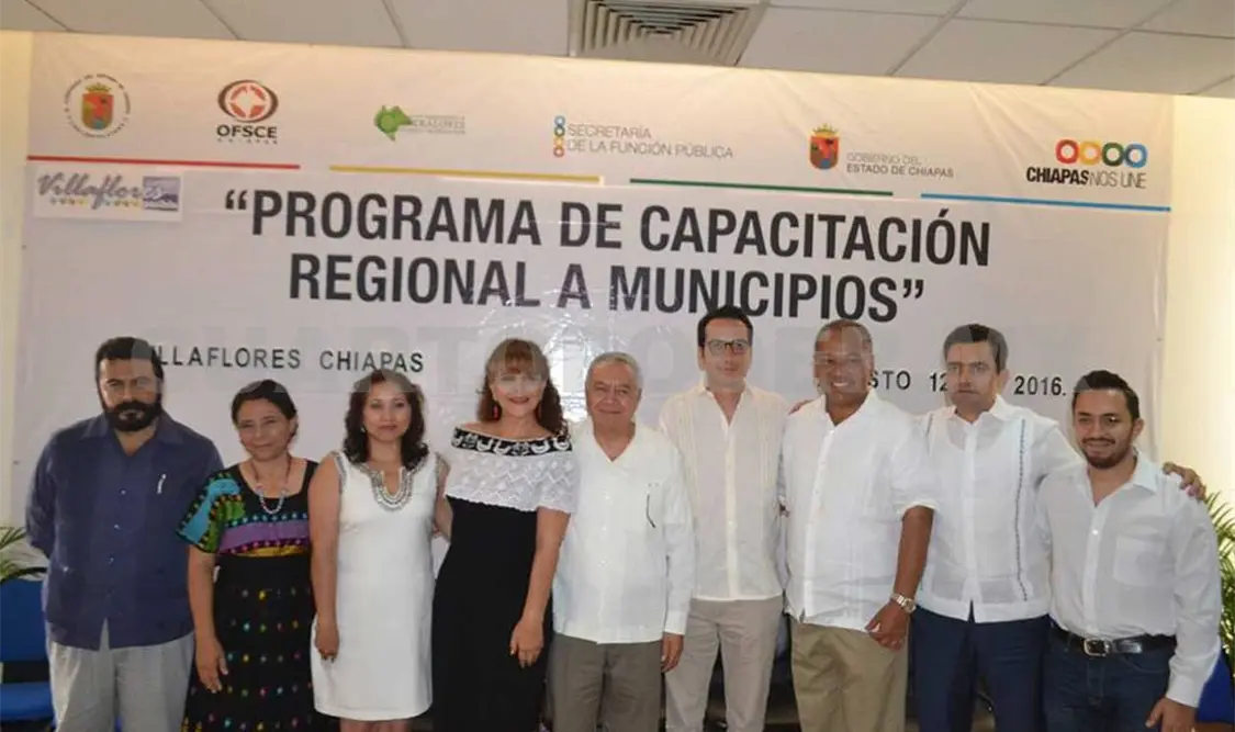 Capacitan para combatir corrupción en ayuntamientos