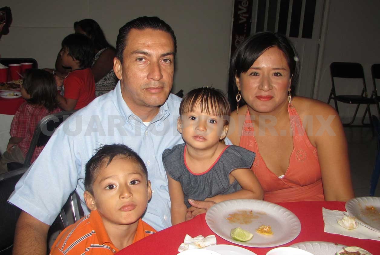 Celebran a Diego su cumple número 3