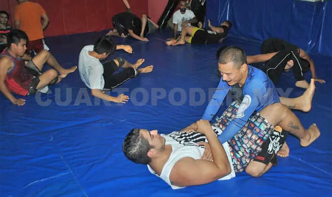 Alessandro Costa impartió un seminario de Jiu Jitsu Brasileño para dar compartir parte de sus conocimientos. Cortesía