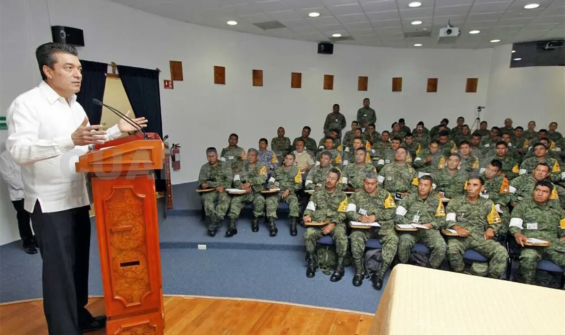 Escandón que es un privilegio que el comandante de la VII Región Militar se sume a esta fuerza laboral. CP