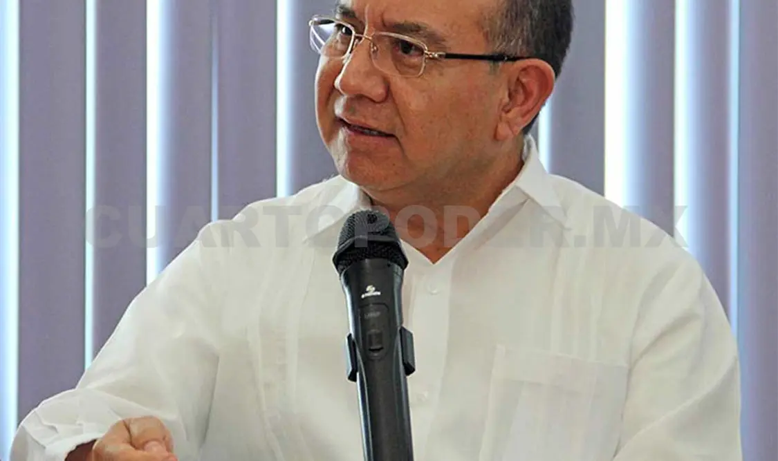 Gómez Aranda exhortó a los alcaldes a redoblar esfuerzos en materia de planeación para poder atender las necesidades de la gente más allá de su periodo de gestión. CP