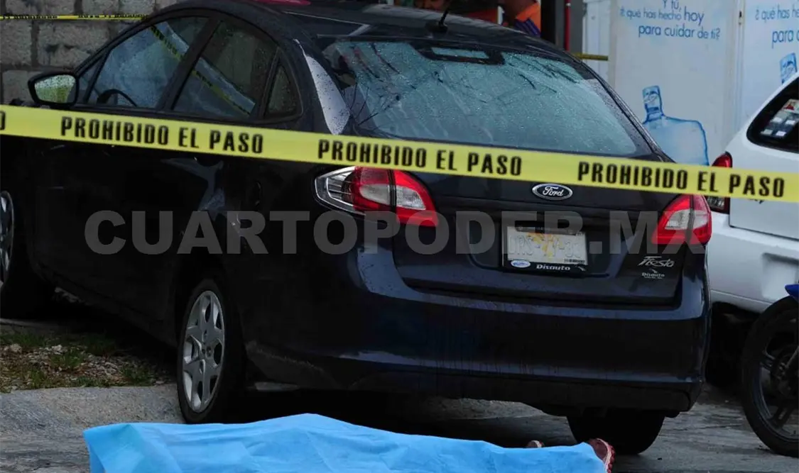 Peritos iniciaron las investigaciones del crimen. Rafael Cabrera/ CP