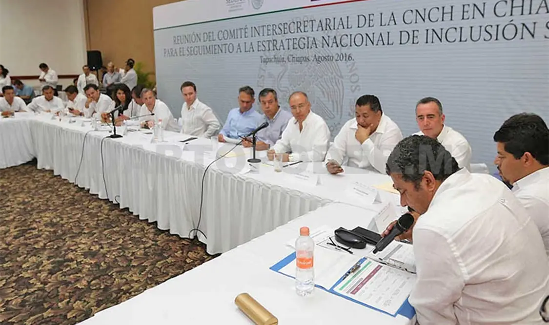 Zepeda Bermúdez destacó que desde el mes de febrero se realizan periódicamente reuniones de seguimiento a la Estrategia de Inclusión entre los gobiernos Federal y Estatal. CP