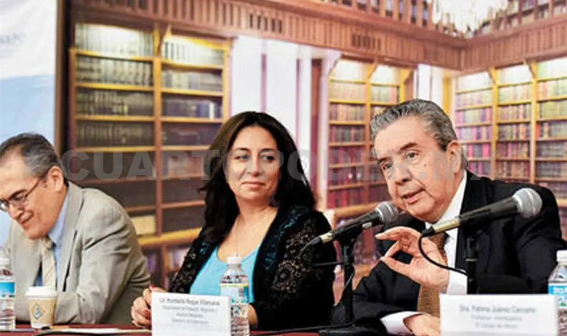 El subsecretario de Población, Migración y Asuntos Religiosos, Humberto Roque, entregó 139 Registros Constitutivos para nuevas Asociaciones Religiosas. Agencias