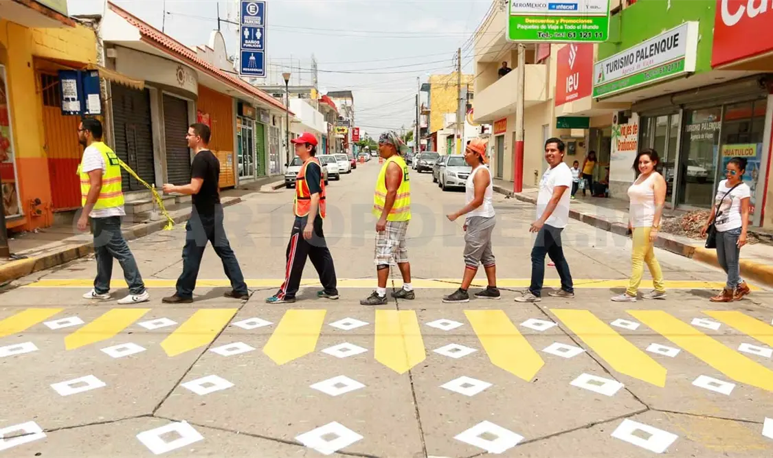 Castellanos señaló que el diseño de estos cruces peatonales fue realizado por Kevin Iván Sambrano Mendoza, estudiante de la carrera de Arquitectura en la Unach. CP