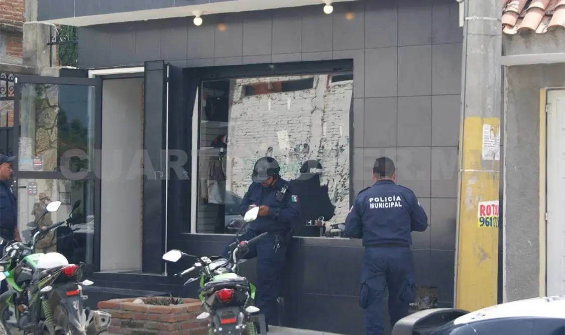 Armados asaltan un negocio en San Jacinto