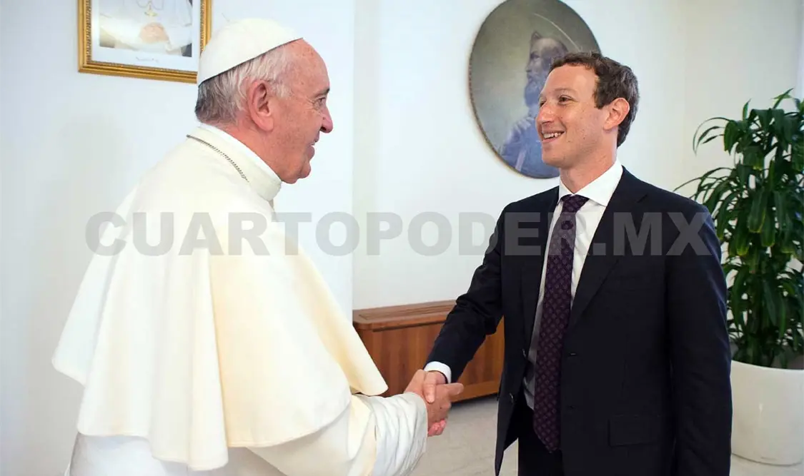 Papa dialoga con Zuckerberg