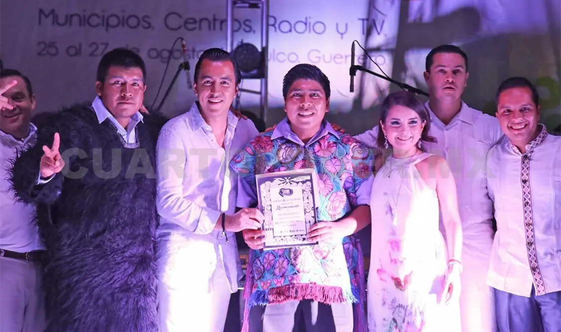 Chiapas recibe premio al Mejor Programa en Lengua Indígena. Cortesía