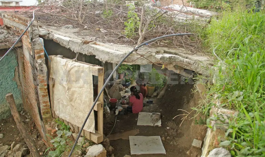Invasores viven entre cavernas