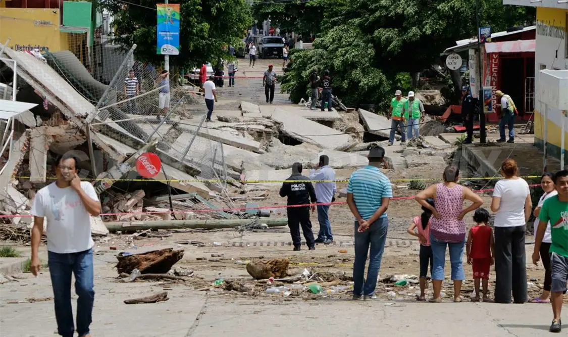 Colegio apoya en afectaciones por lluvias