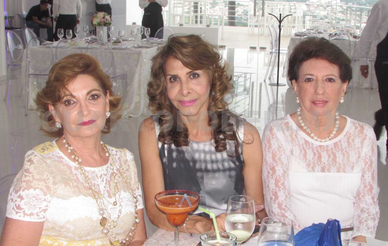 Ruthy va camino al altar