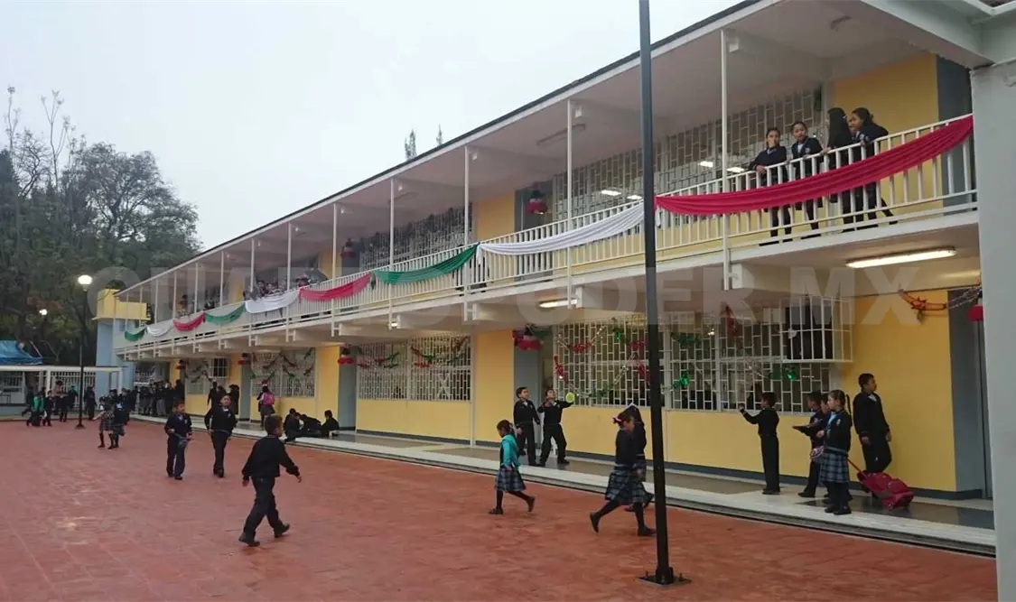 Diálogo, cuando regresen a clases