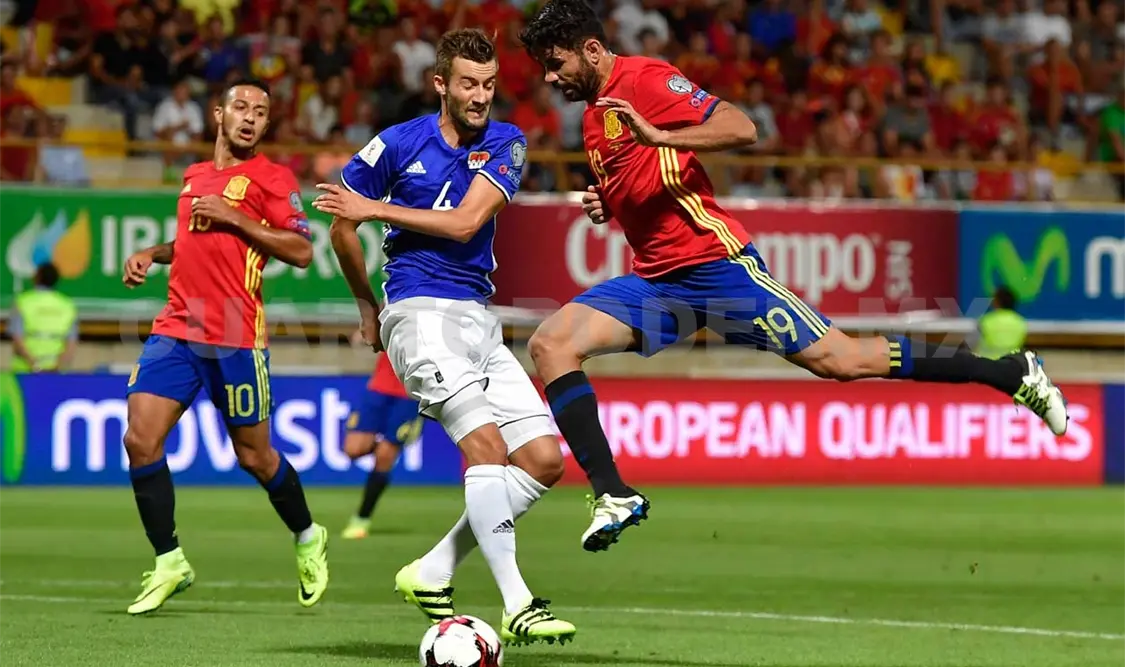 España aplasta a la débil Liechtenstein