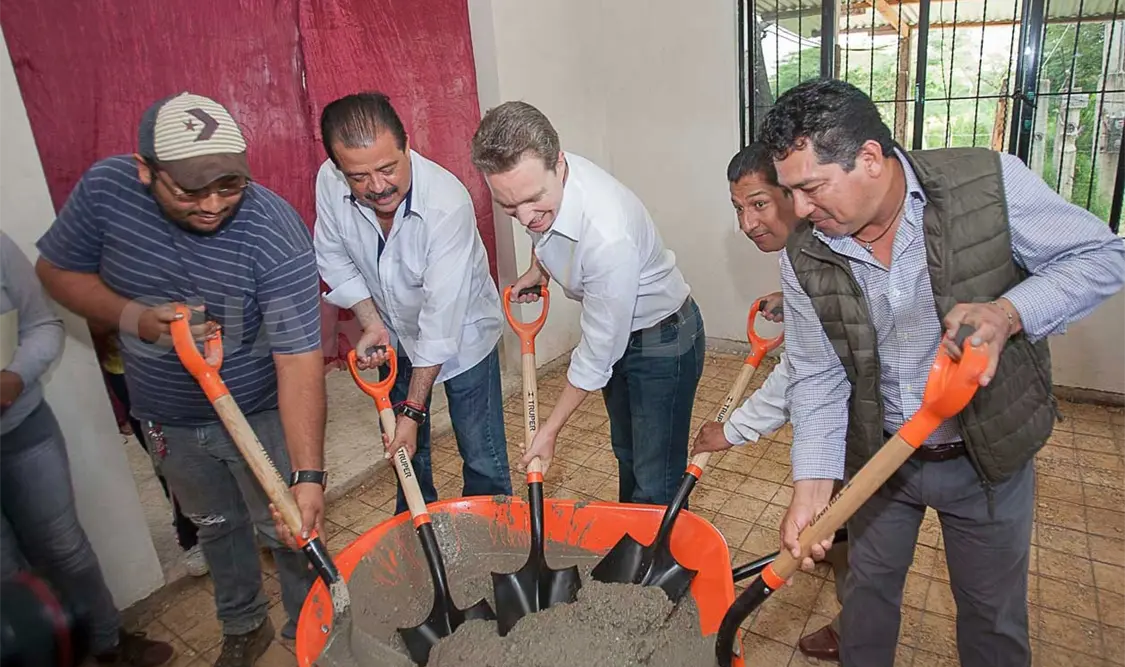 Anuncia Velasco Piso Seguro en La Trinitaria