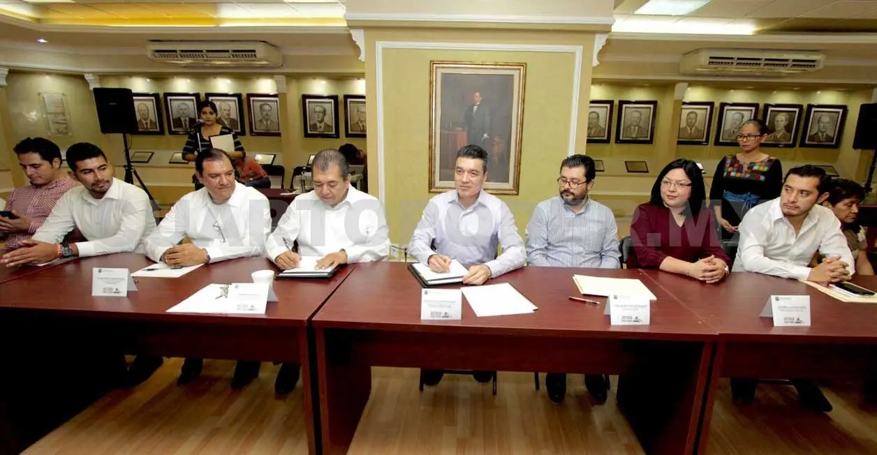 Firman convenio con restauranteros