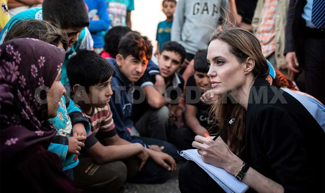 Angelina Jolie pide apoyo para refugiados sirios