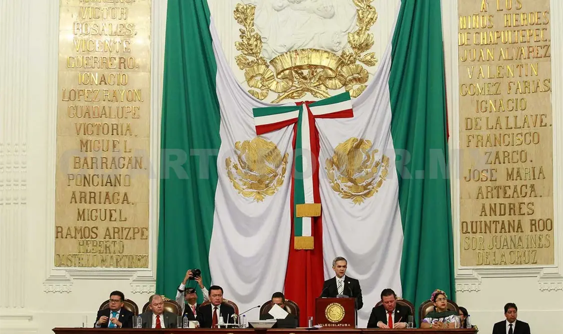 Cuarto informe de gestión del jefe de Gobierno de la Ciudad de México, Miguel Ángel Mancera. El Universal