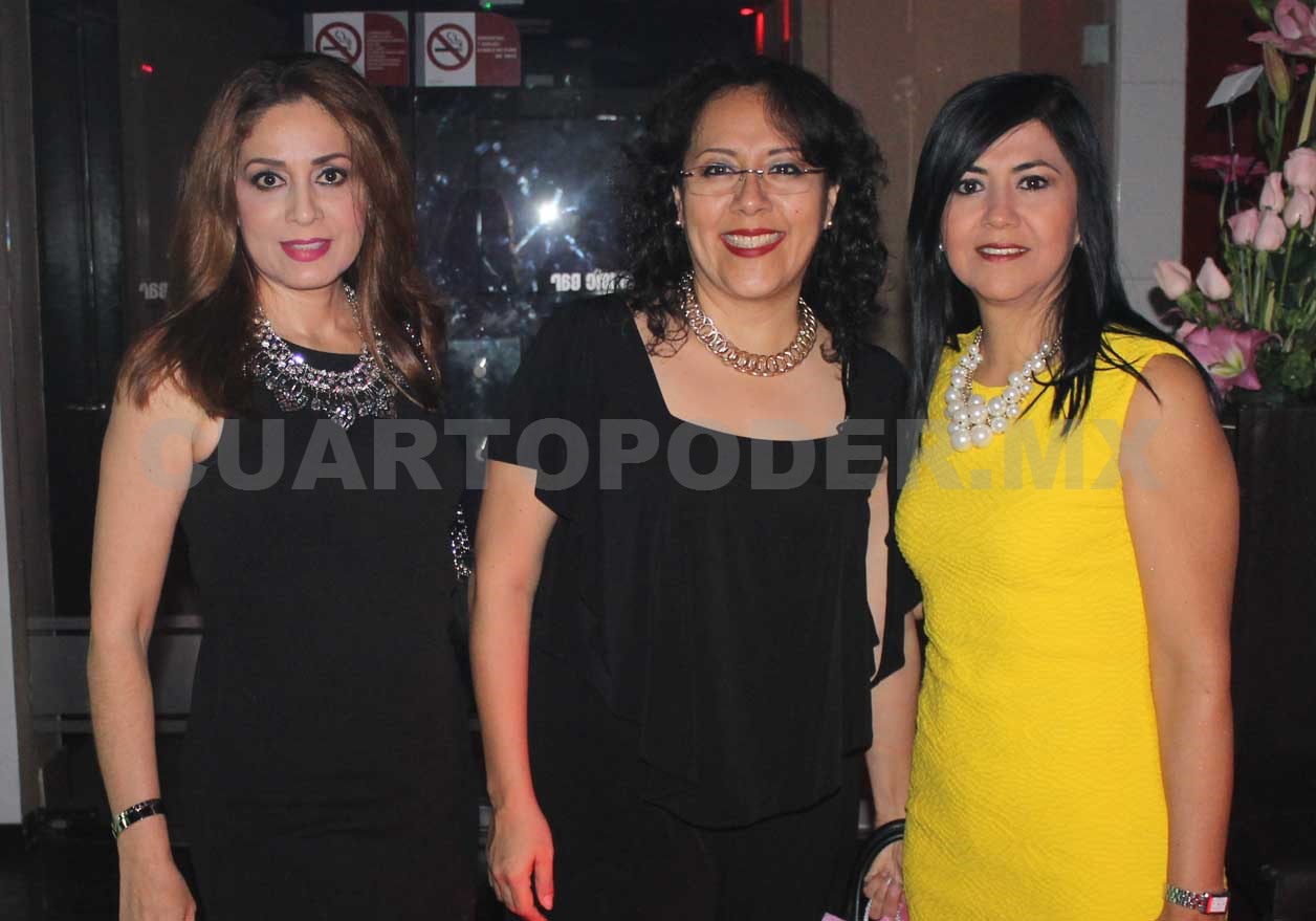 Claudia celebró con amigas