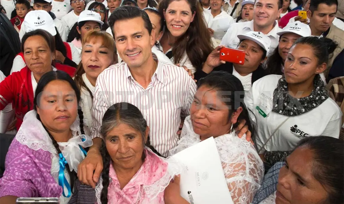 Seis millones de adultos obtendrán certificados: EPN