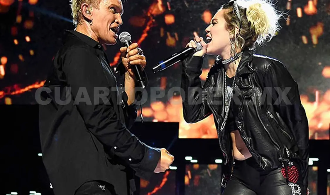 Billy Idol canta “Rebel yell” con Miley Cyrus